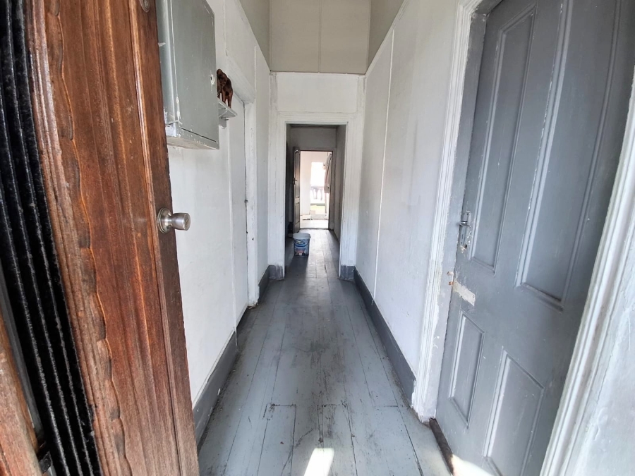 6 Bedroom Property for Sale in Quigney Eastern Cape